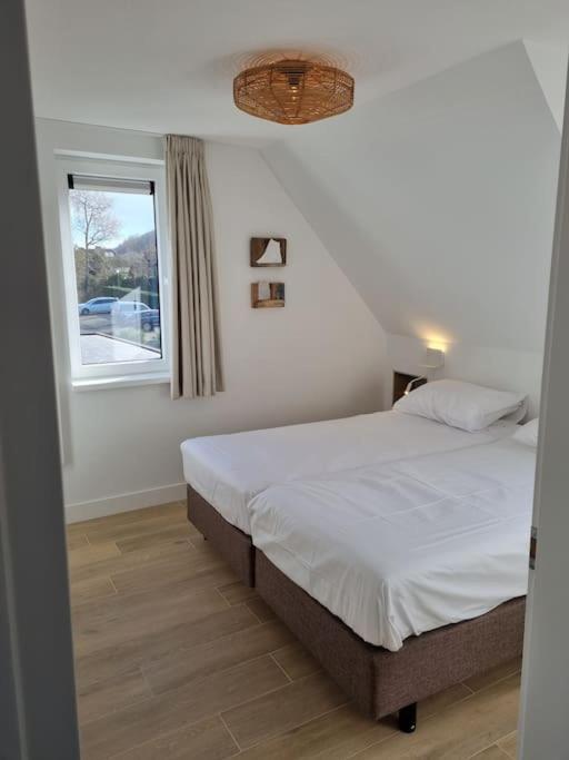 Vakantiewoning 1 Aan Zee, 400 Meter Van Het Strand 주테란데 외부 사진
